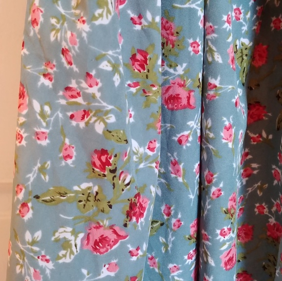 Asos Blue Floral Smocked Tea Dress Small - Picture 4 of 6